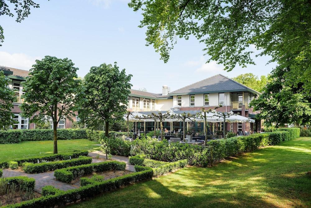 Parkhotel Tjaarda 4*